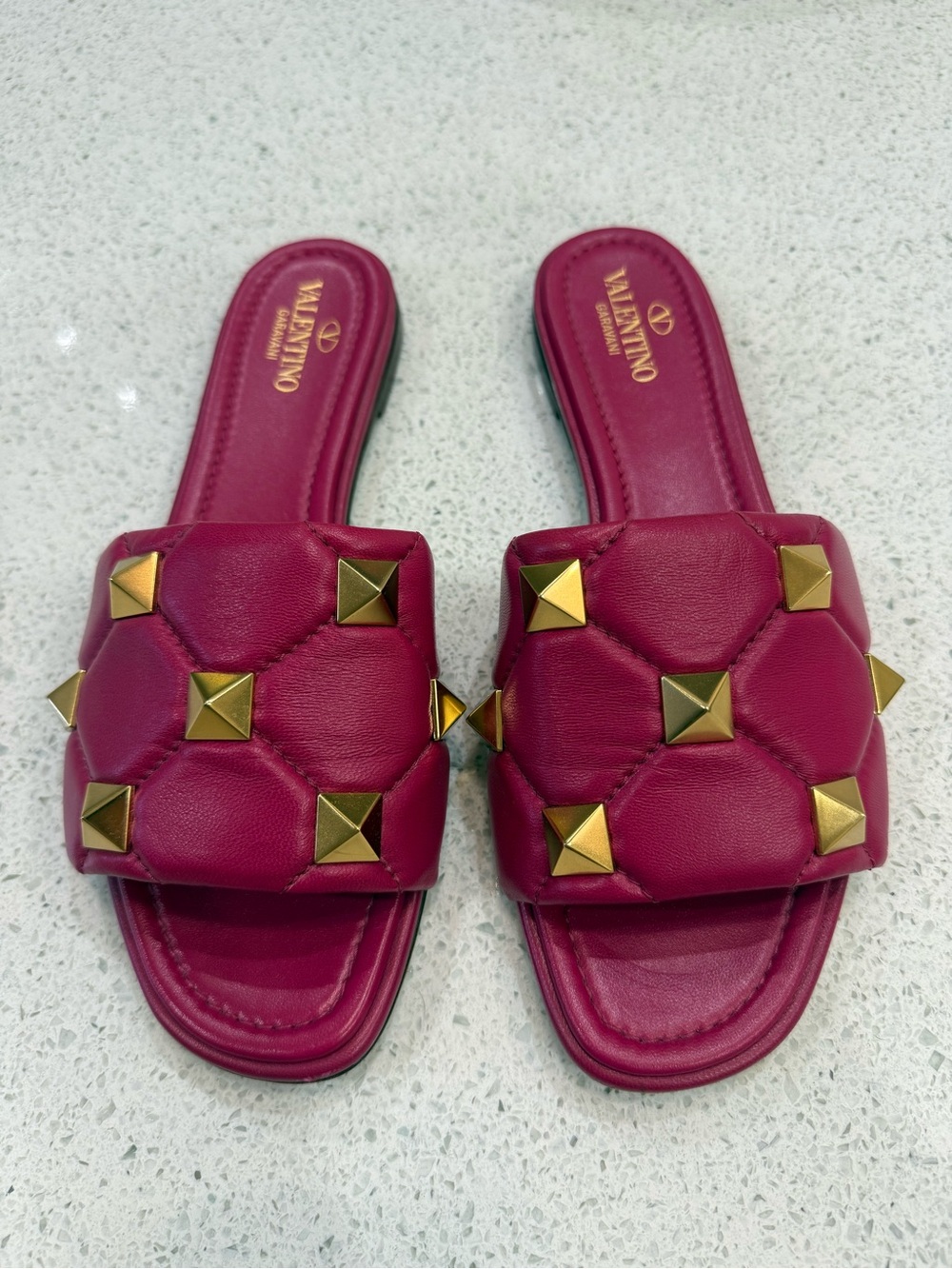Valentino Garavani Fuchsia Quilted Leather Slide Sandals with Gold Rockstuds
